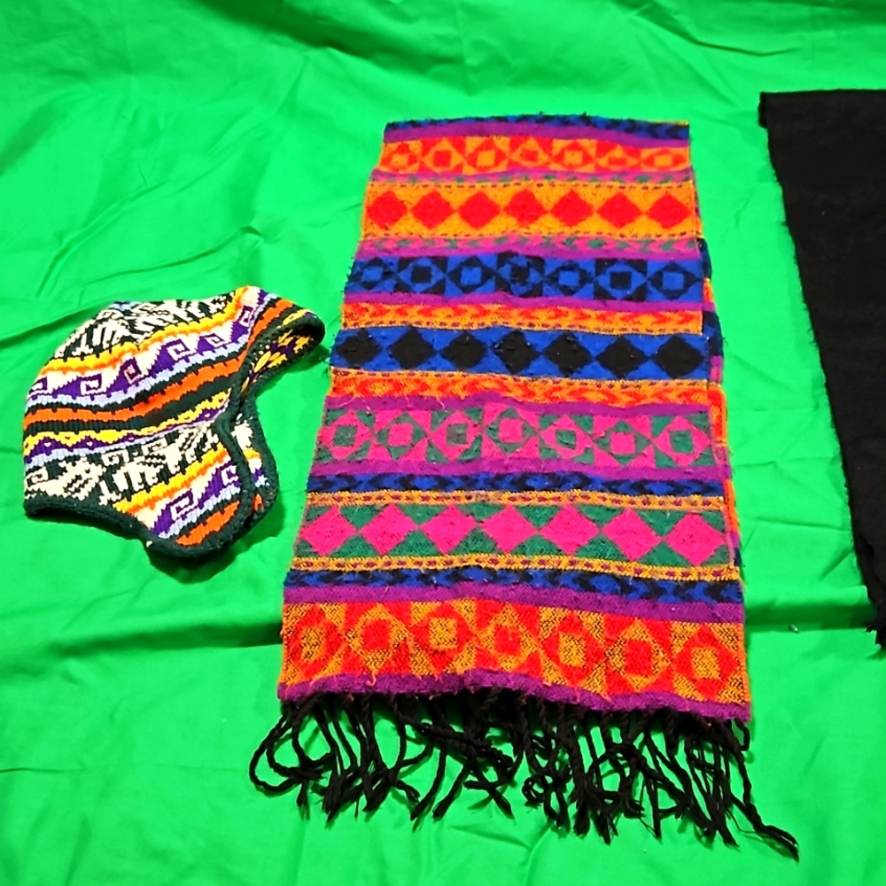 Vintage scarfs & knit hat